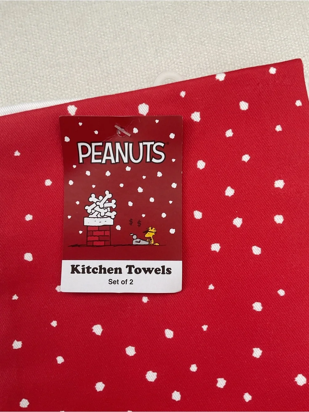 William Sonoma Peanuts Red and White Holiday dish towels